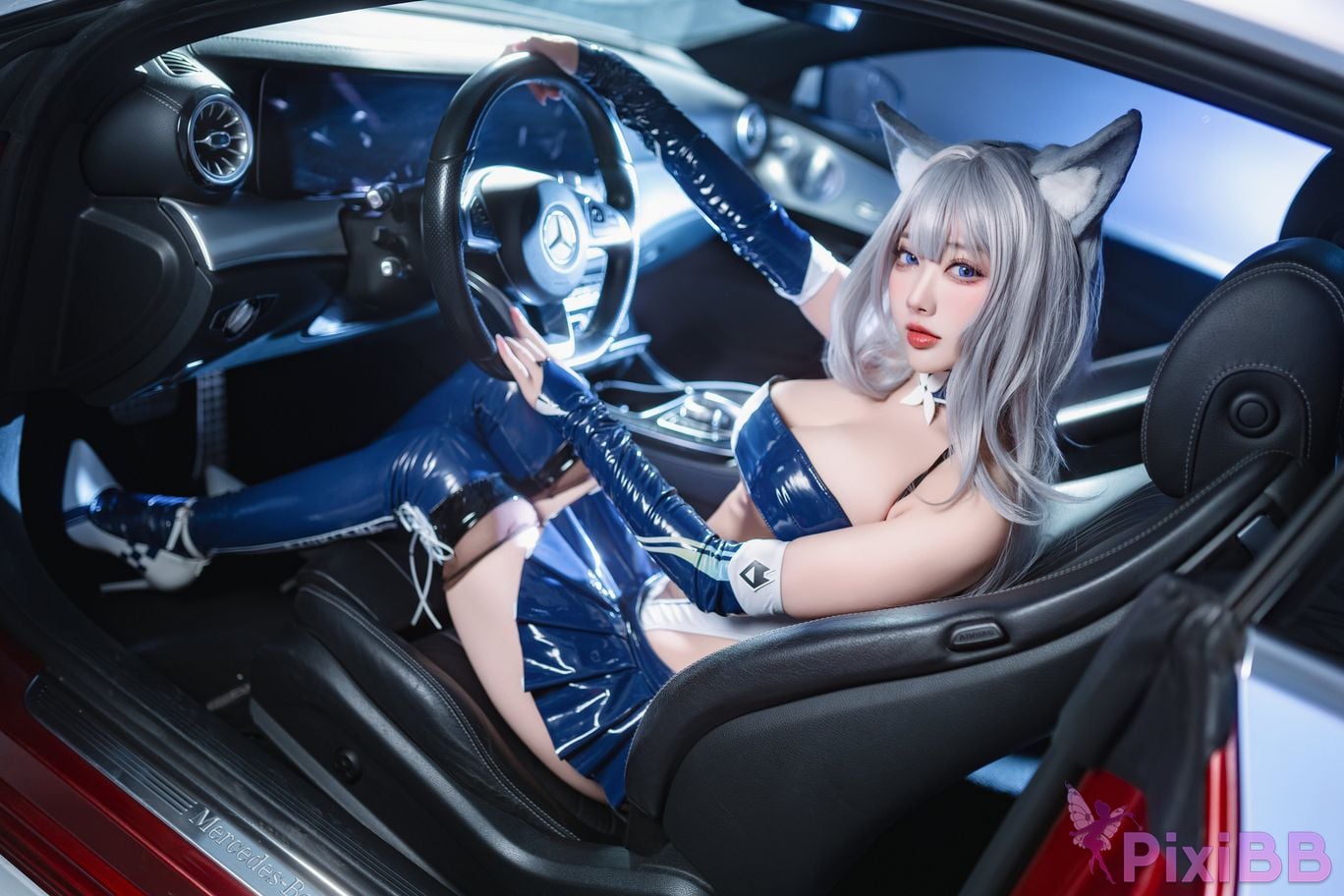 Cosplayer Sakura Miyamoto azur lane Shinano The roaring silver wheel PixiBB.COM 016