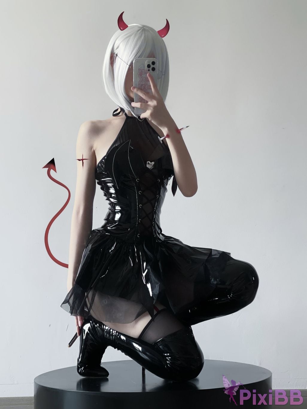 Coser youmeko PixiBB.COM 036