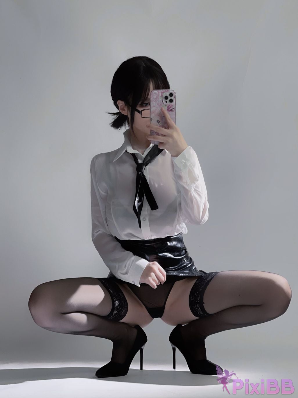 Coser Youmeko PixiBB.COM 002