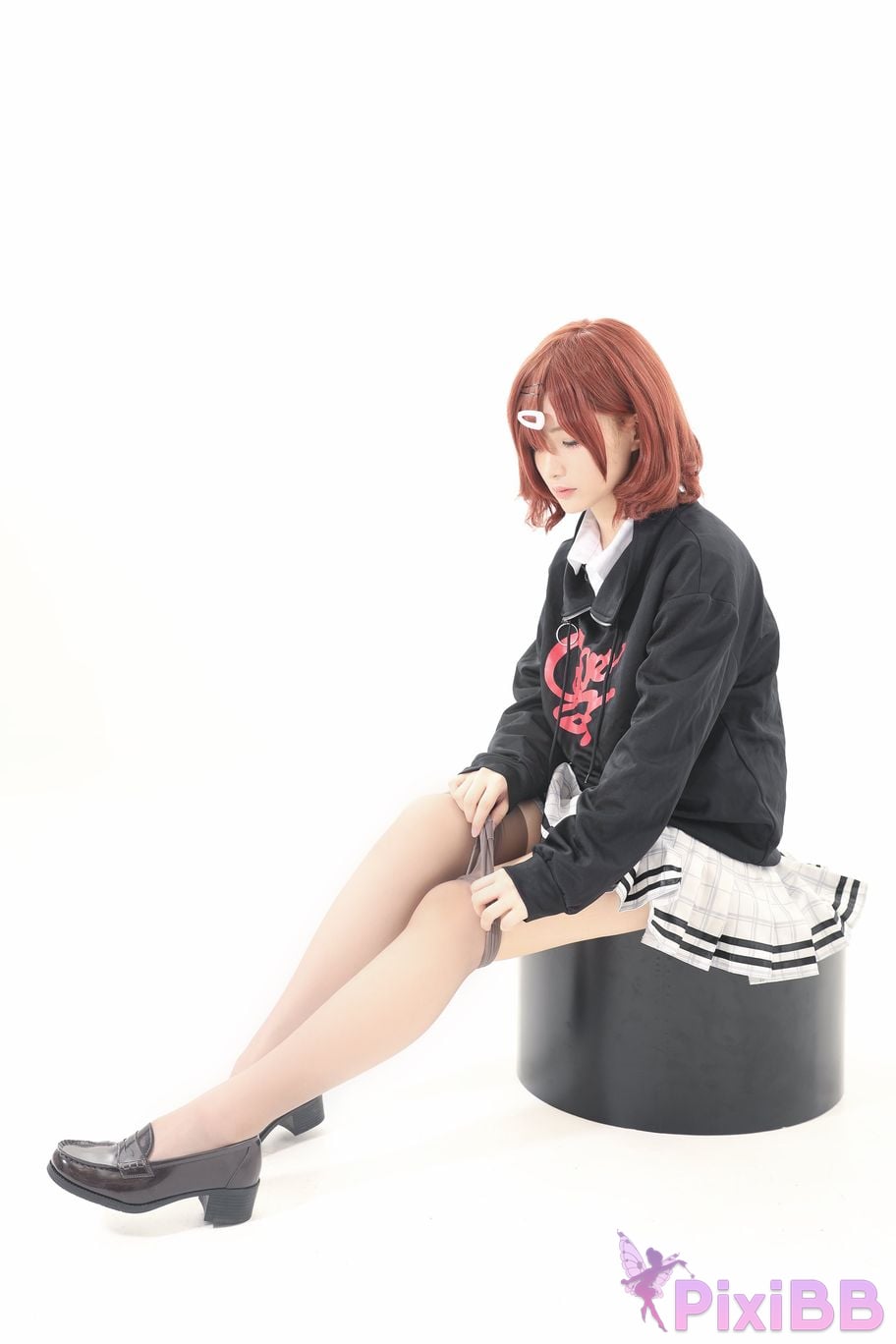 Coser Youmeko PixiBB.COM 003