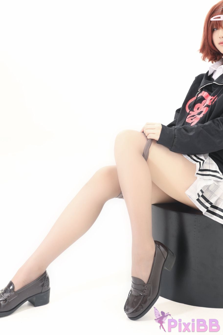 Coser Youmeko PixiBB.COM 005