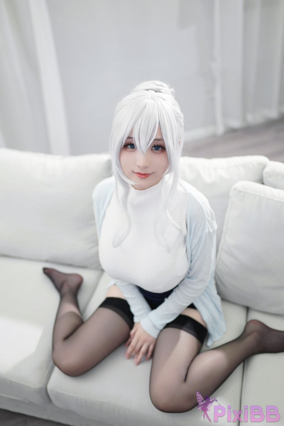 Coser Youmeko PixiBB.COM 012