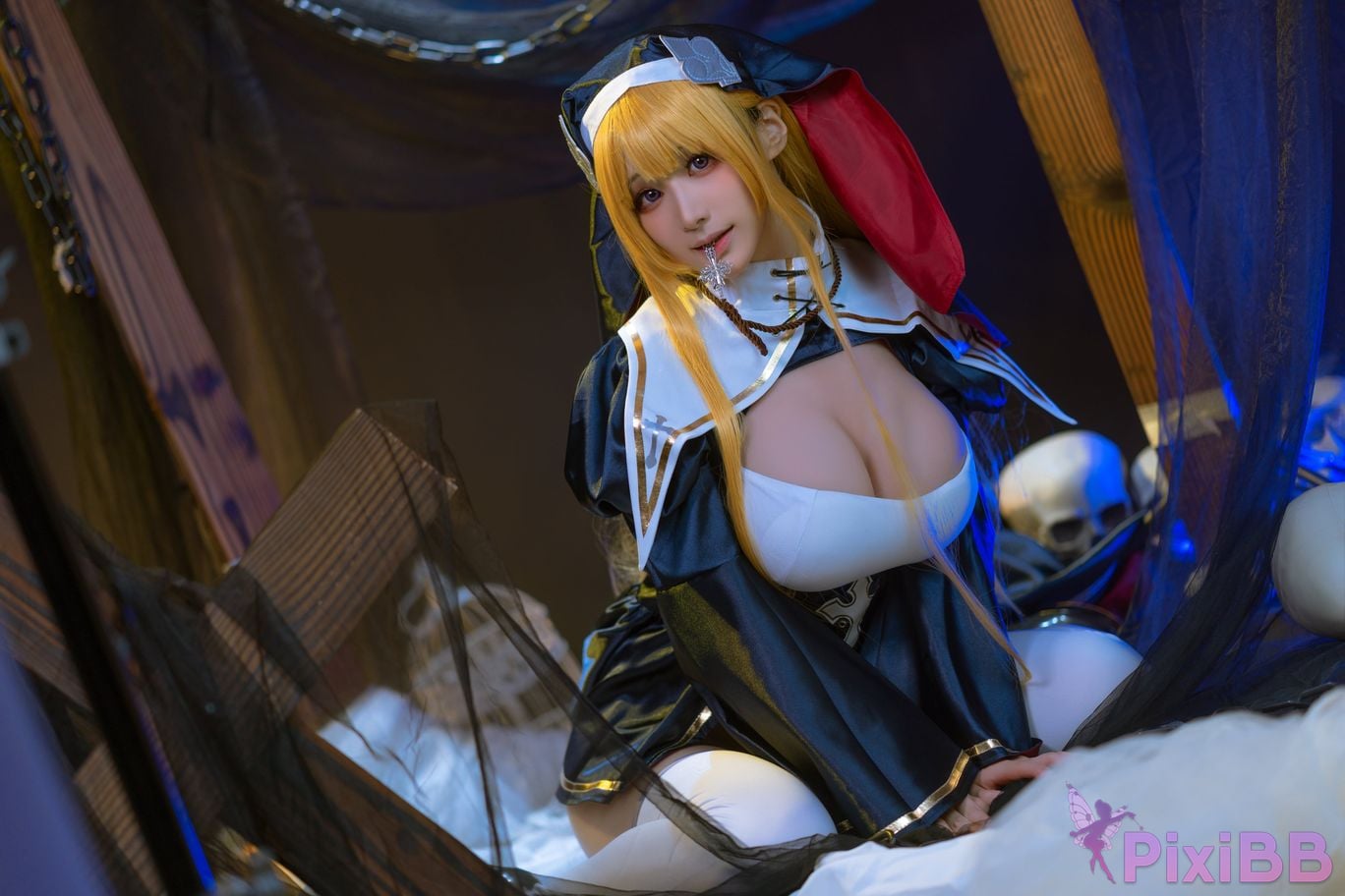 Coser Youmeko PixiBB.COM 003