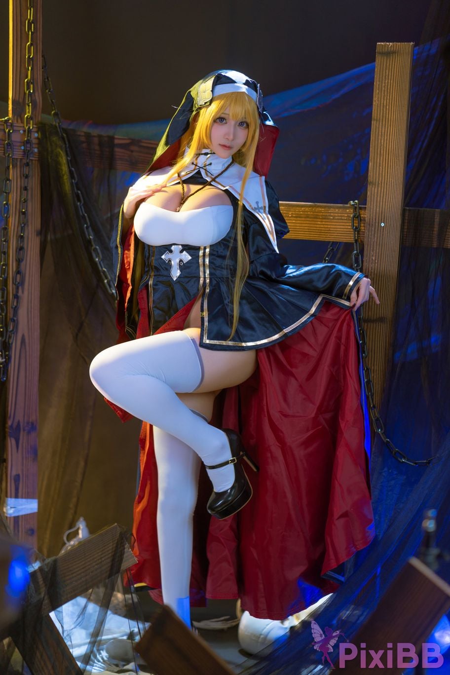 Coser Youmeko PixiBB.COM 005