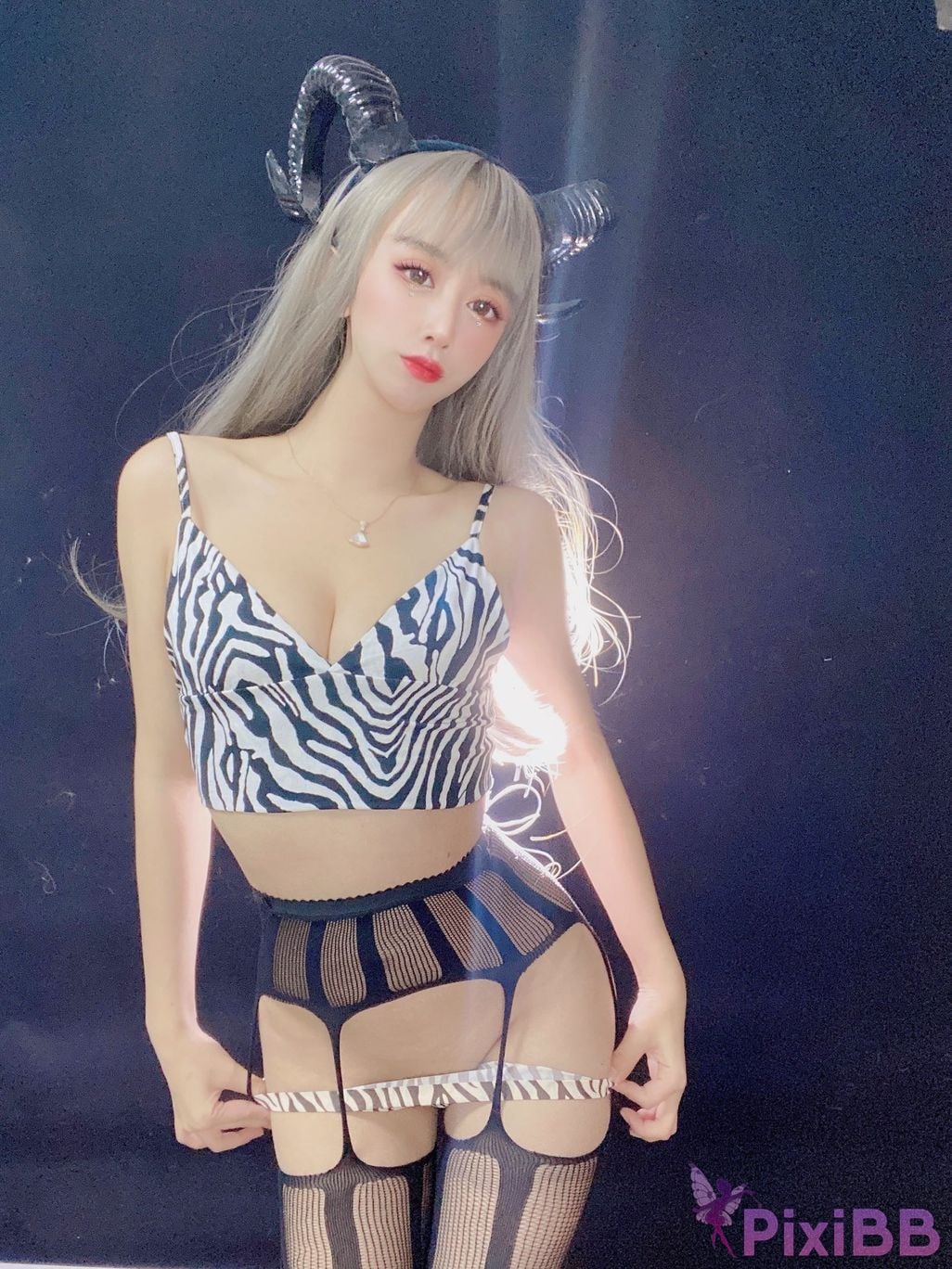 Coser sama31598328 PixiBB.COM 008.JPG
