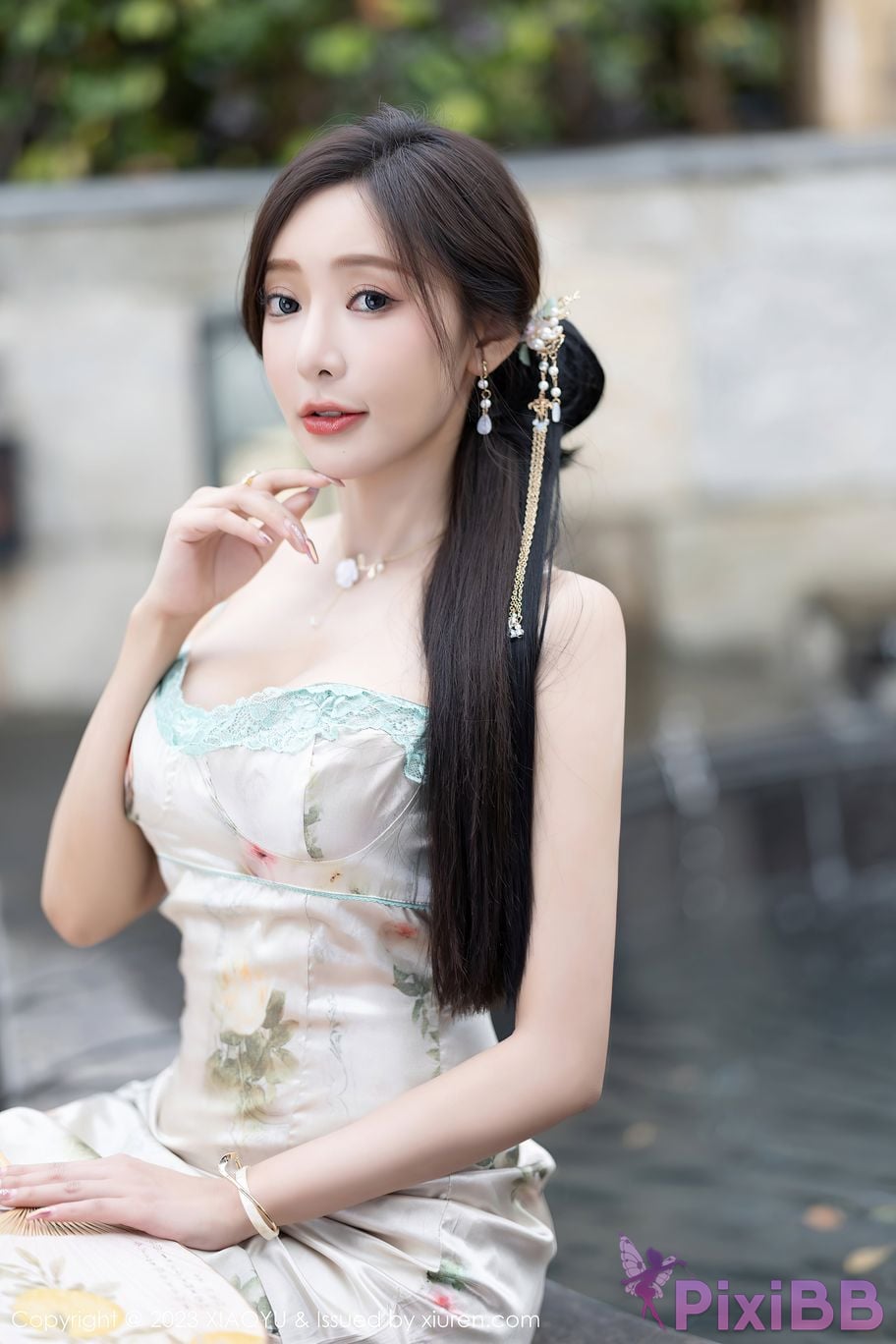 XiaoYu Vol.1097 Yanni Wang Xin Yao PixiBB.COM 012