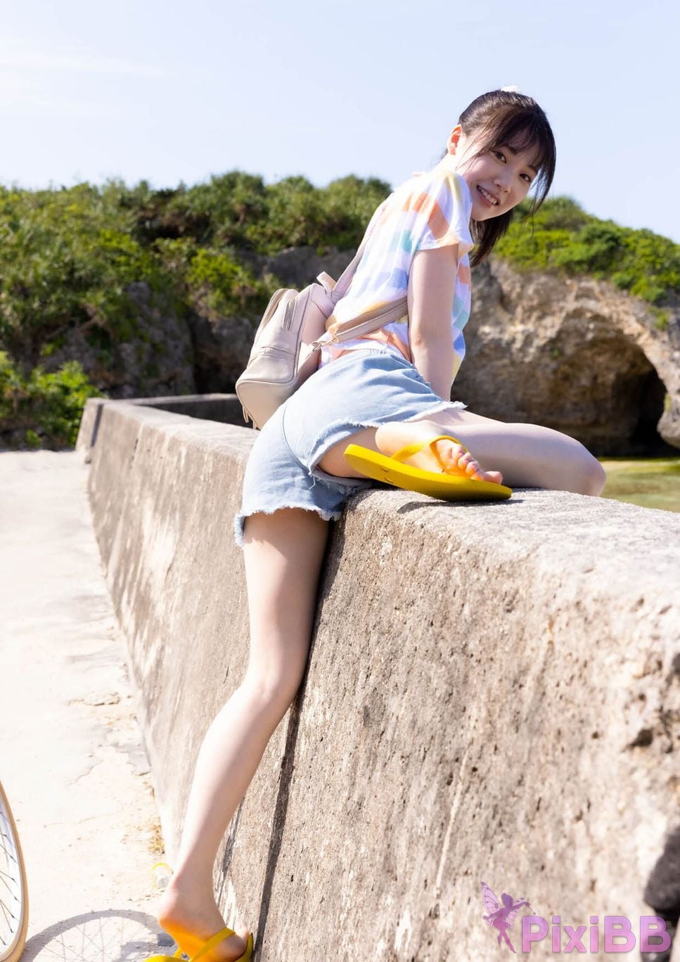 Japanese Idol Mio Ishikawa Unusual PixiBB.COM 006