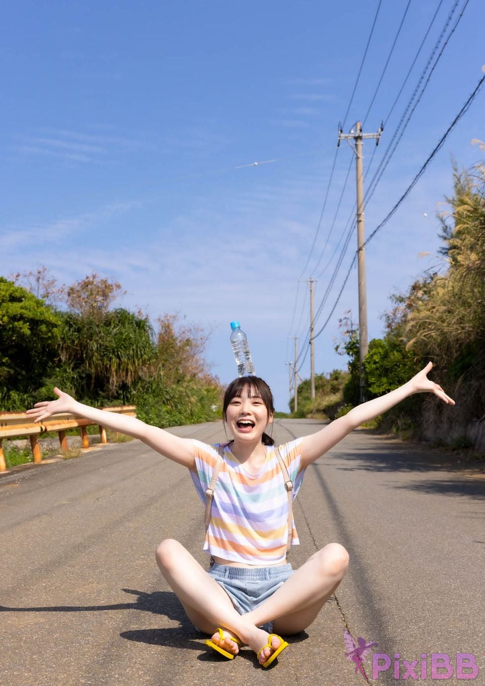 Japanese Idol Mio Ishikawa Unusual PixiBB.COM 012