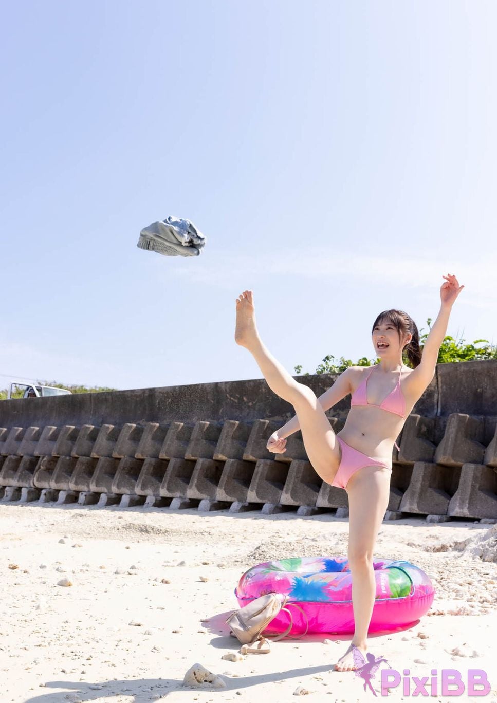 Japanese Idol Mio Ishikawa Unusual PixiBB.COM 014