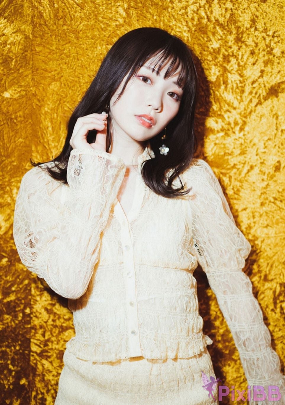 Japanese Idol Mio Ishikawa Escape PixiBB.COM 095