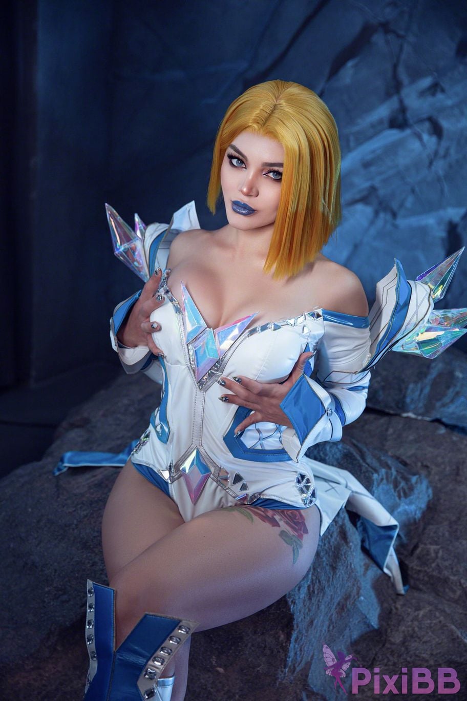 Kalinka Fox Emma Frost PixiBB.COM 1