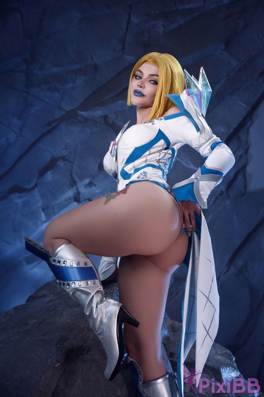 Kalinka Fox Emma Frost PixiBB.COM 2