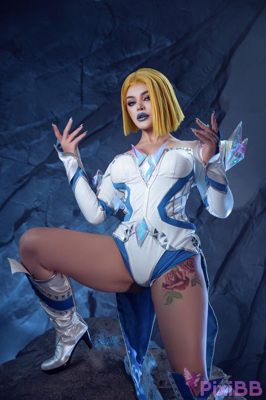 Kalinka Fox Emma Frost PixiBB.COM 33