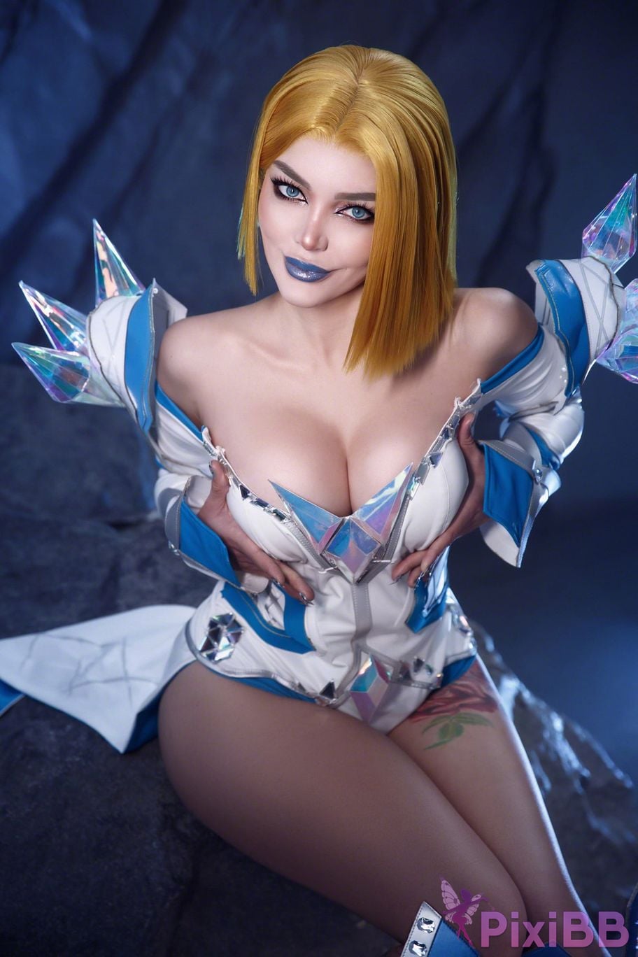 Kalinka Fox Emma Frost PixiBB.COM 4