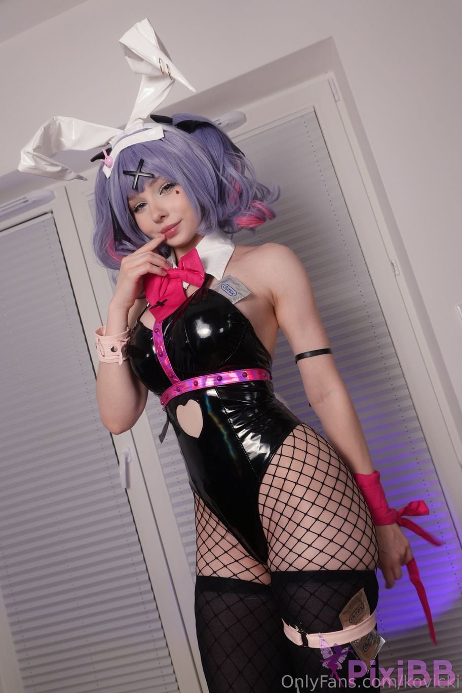 Kovicki Hatsune Miku Rabbit Hole PixiBB.COM 22