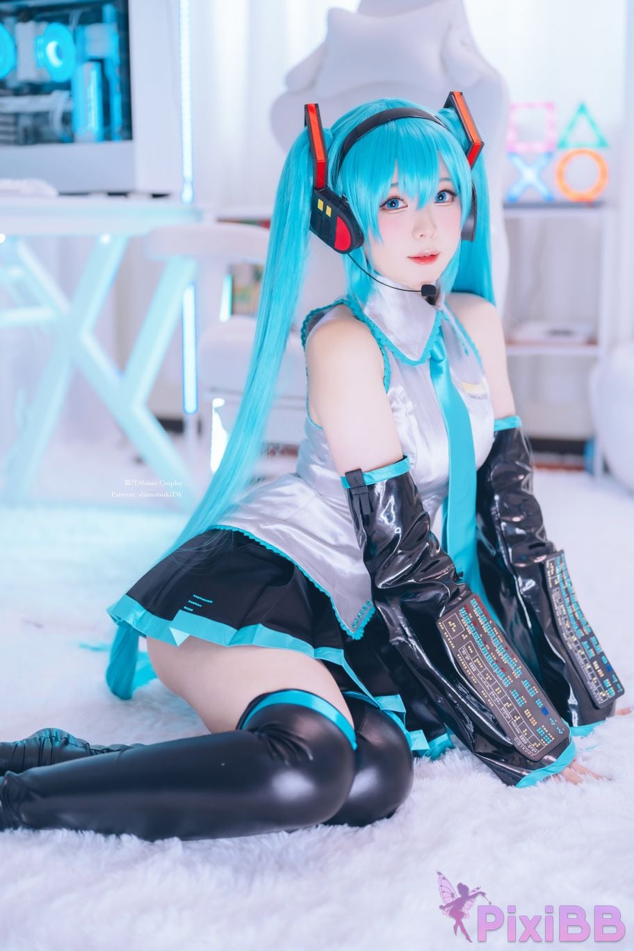 Shimo Hatsune Miku PixiBB.COM 1