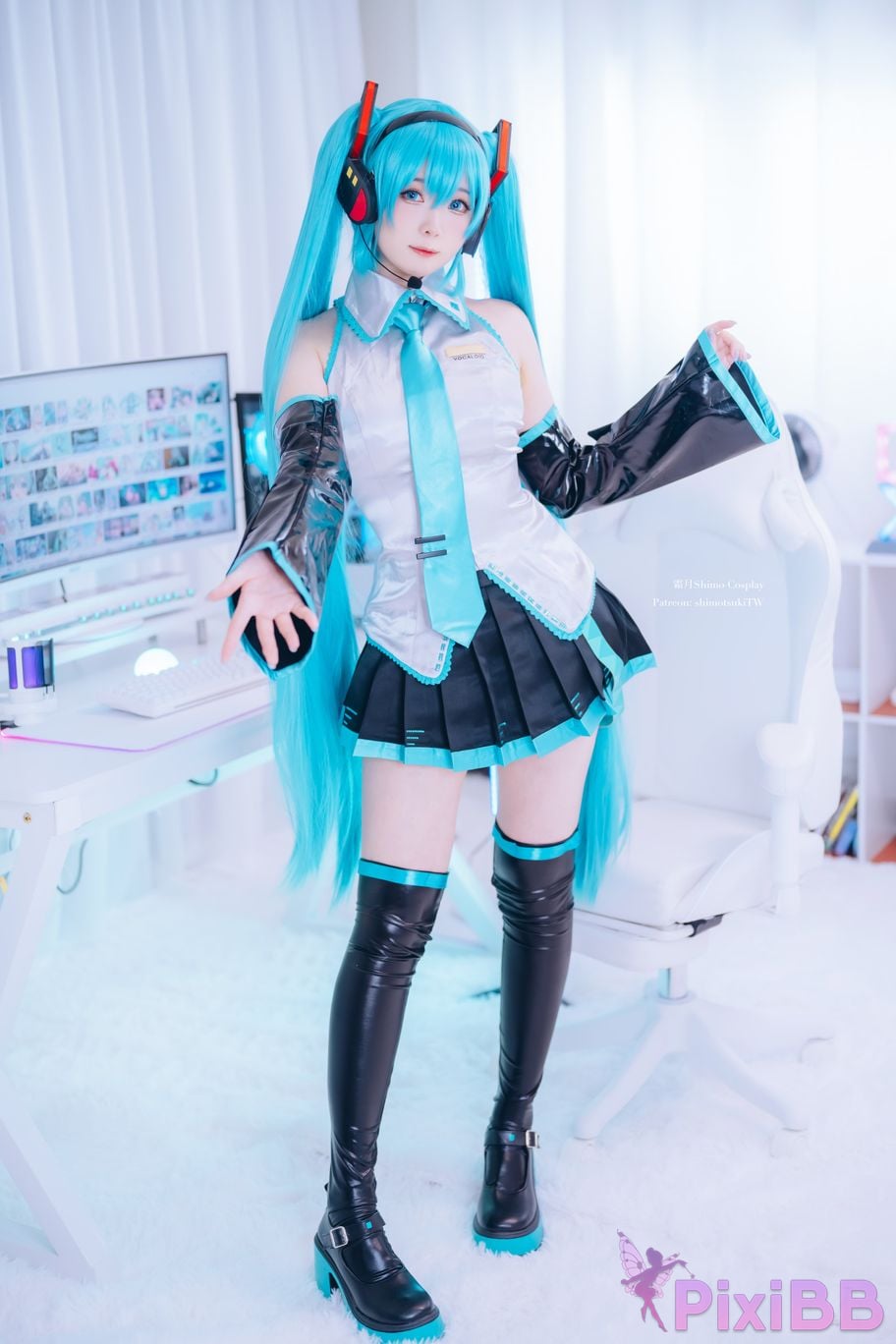 Shimo Hatsune Miku PixiBB.COM 18