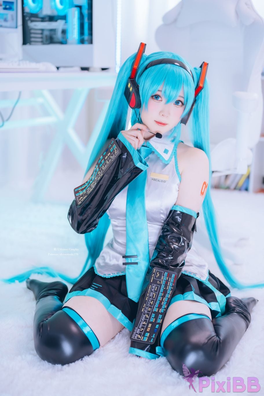 Shimo Hatsune Miku PixiBB.COM 20