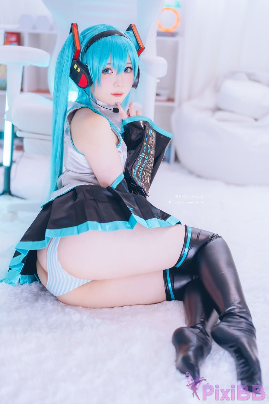 Shimo Hatsune Miku PixiBB.COM 3