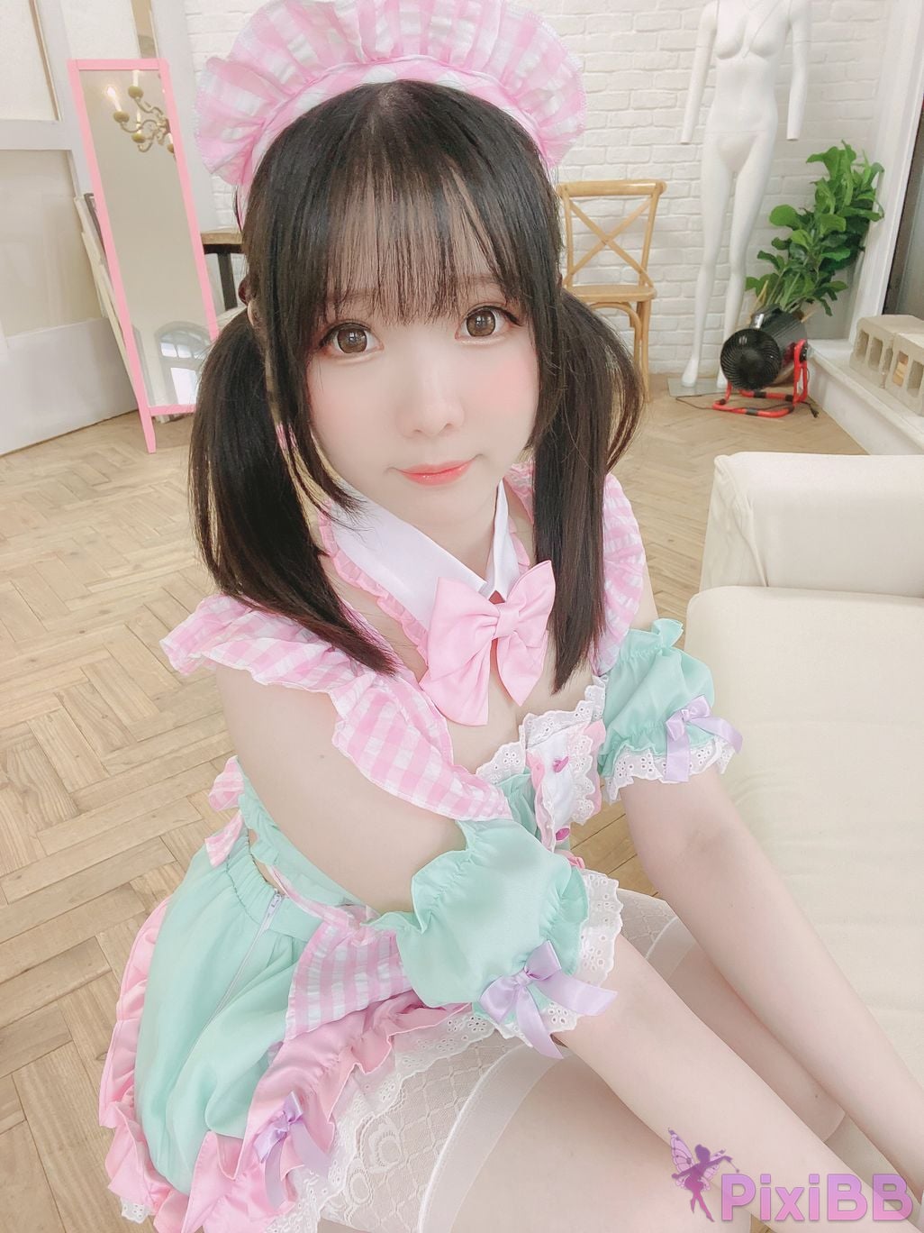 Shimo Pink Maid PixiBB.COM 18