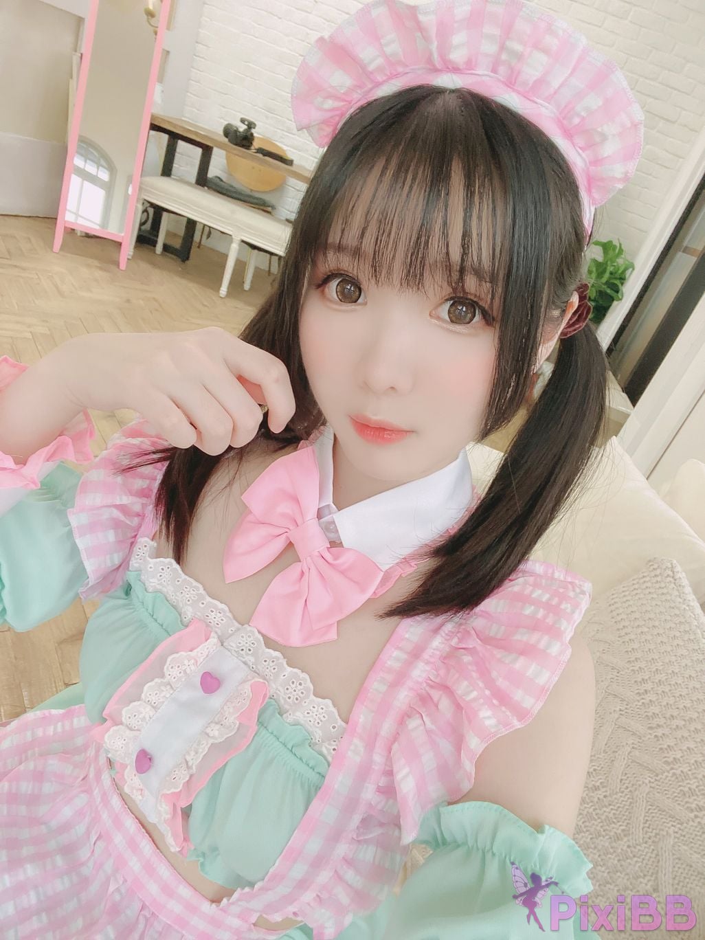 Shimo Pink Maid PixiBB.COM 21