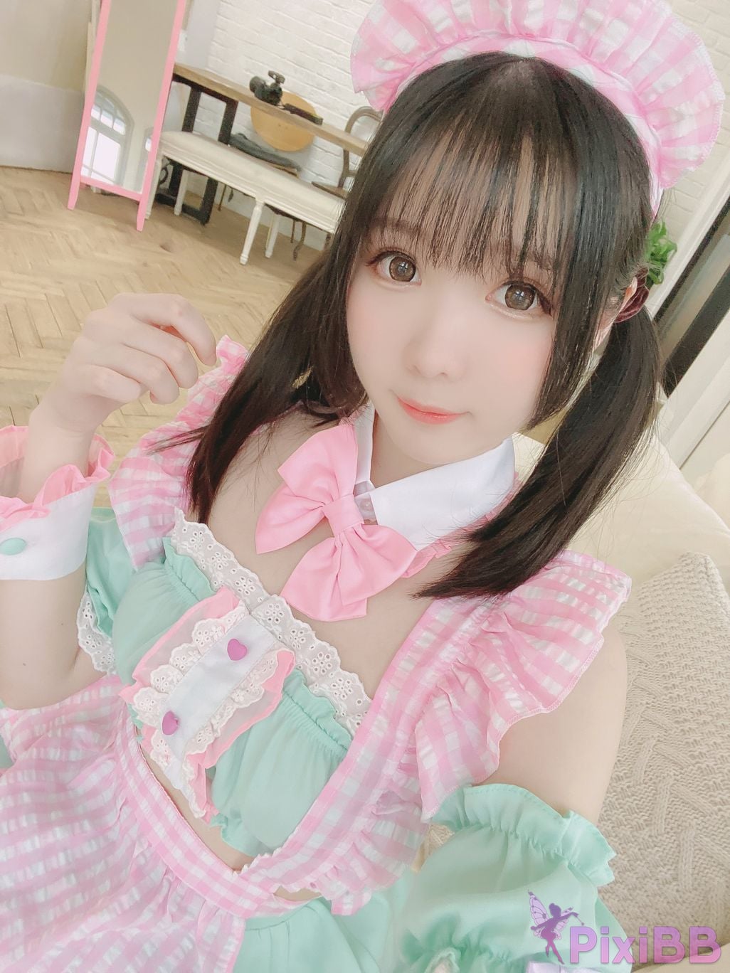 Shimo Pink Maid PixiBB.COM 22