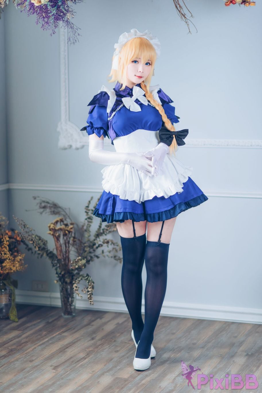 Shimo Jeanne d’Arc Maid PixiBB.COM