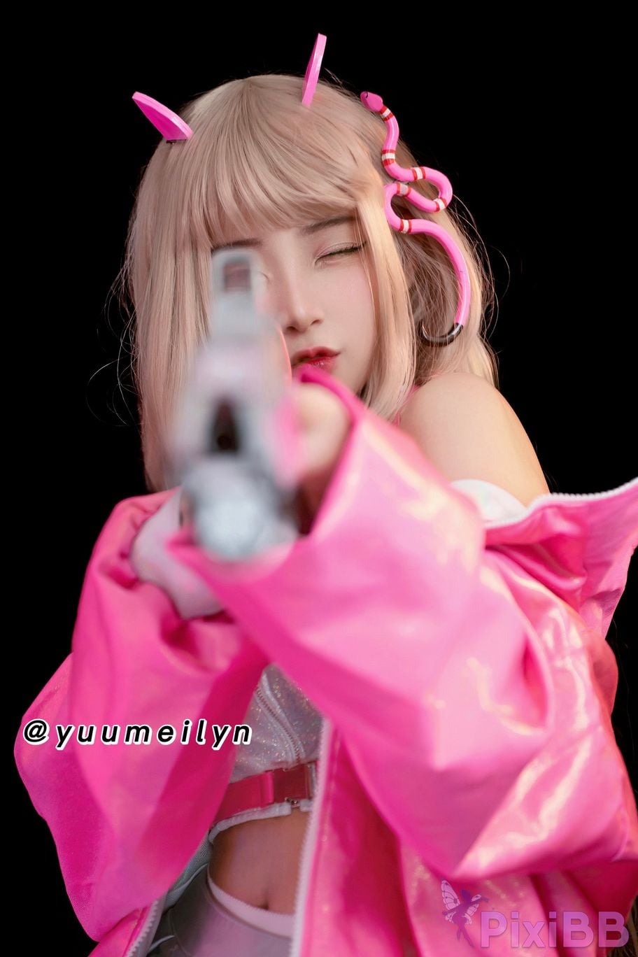 Yuumeilyn Viper (NIKKE) PixiBB.COM 3