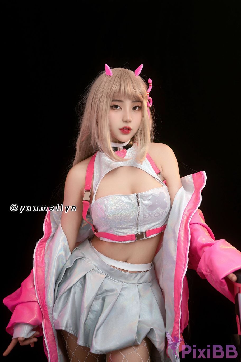 Yuumeilyn Viper (NIKKE) PixiBB.COM 36