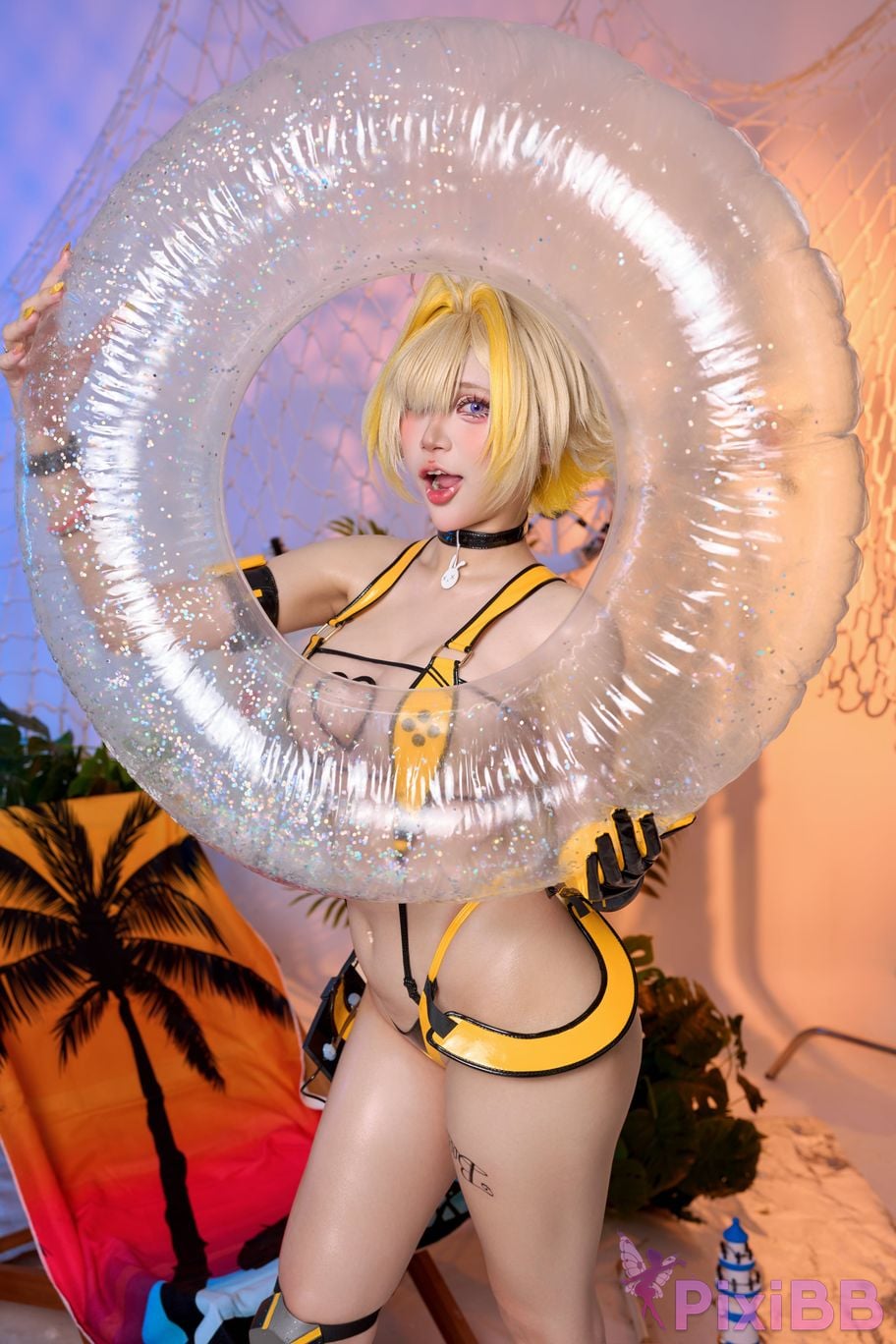 Cosplayer ZinieQ goddess of victory Nikki Ileg PixiBB.COM 013