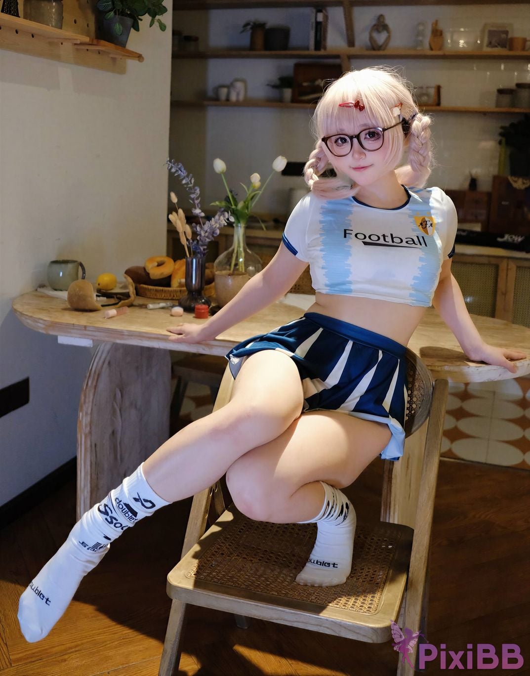 Cosplayer Eiri Kanzawa Lets cheer for you the World Cup together PixiBB.COM 077