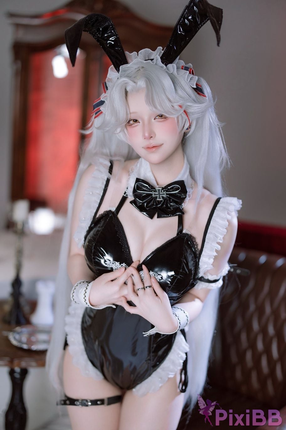 Cosplayer Island fish Prince Eugen bunny girl PixiBB.COM 043