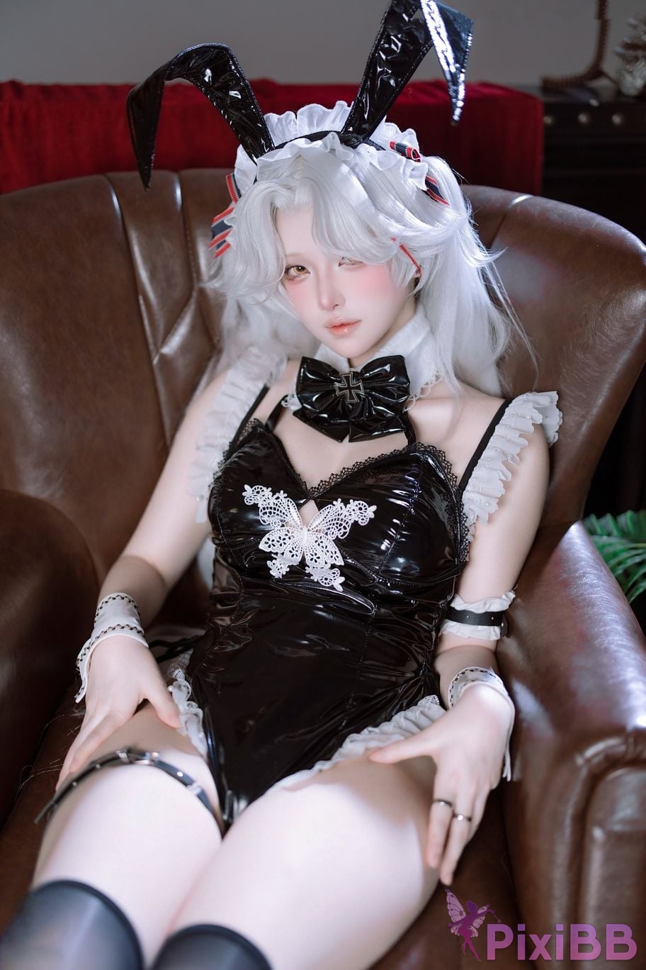 Cosplayer Island fish Prince Eugen bunny girl PixiBB.COM 070