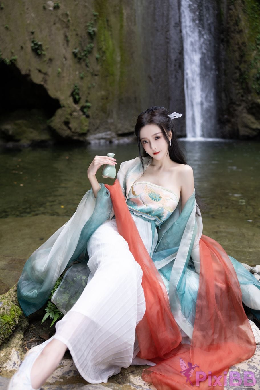 No watermark for in app purchases Wang Xinyao Yanni green costume Fall PixiBB.COM 007