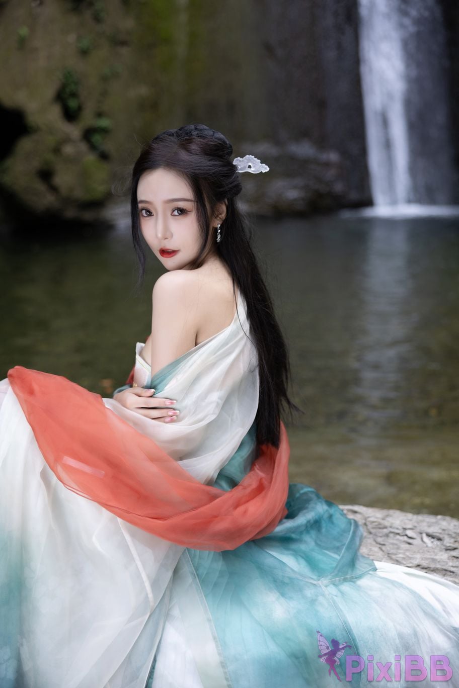 No watermark for in app purchases Wang Xinyao Yanni green costume Fall PixiBB.COM 010