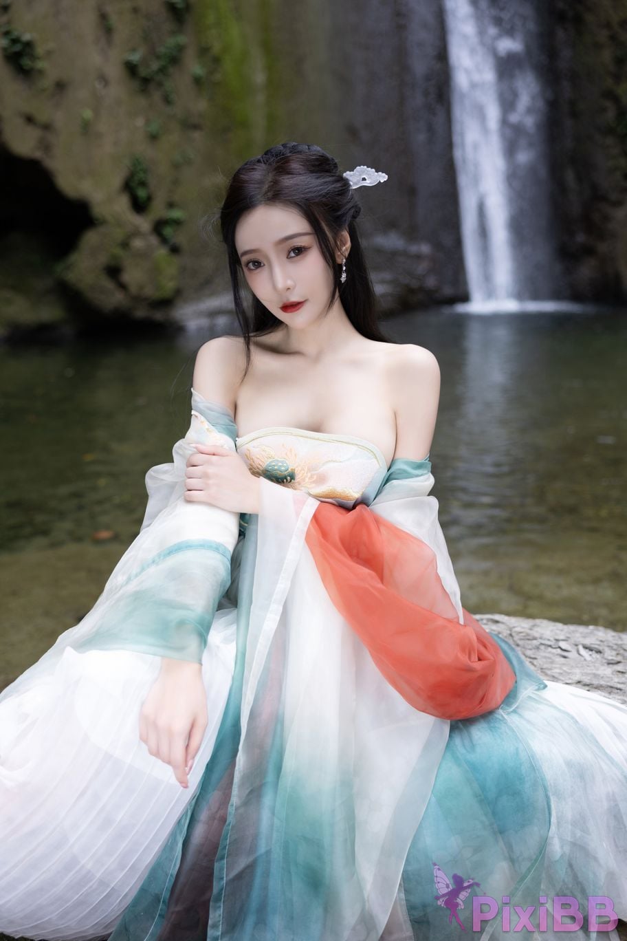 No watermark for in app purchases Wang Xinyao Yanni green costume Fall PixiBB.COM 013