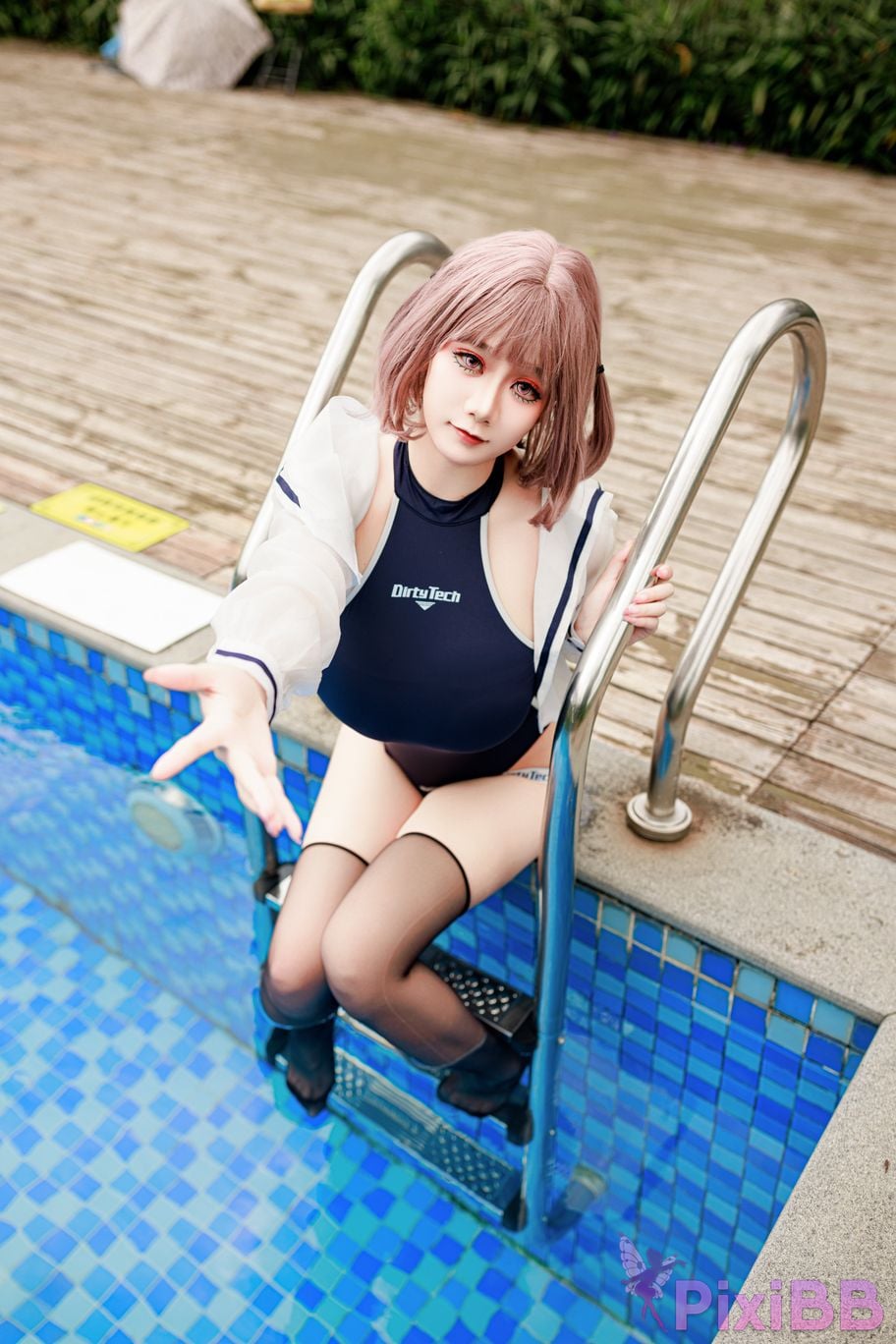 Cosplayer A Xuexue Midsummer swimming PixiBB.COM 011