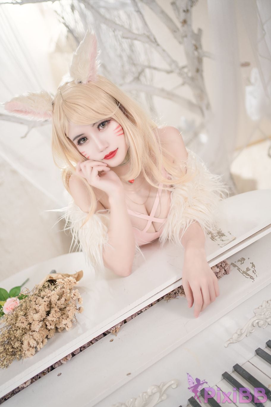Coser xiao cang qian dai w kda PixiBB.COM 020