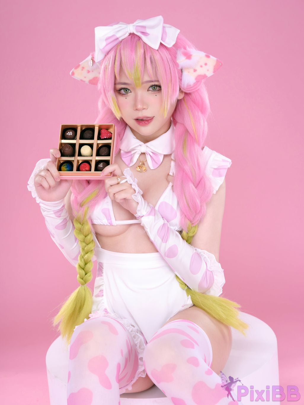 Coser ZinieQ Demon Slayer Mitsuri Kanroji Valentine PixiBB.COM 010