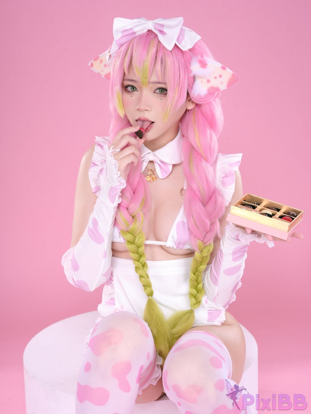 Coser ZinieQ Demon Slayer Mitsuri Kanroji Valentine PixiBB.COM 012