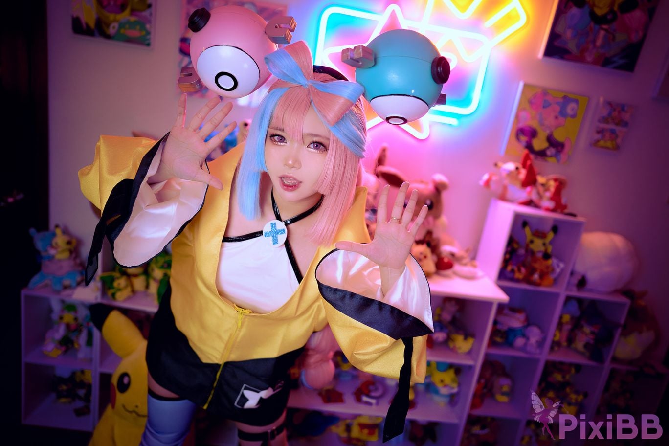 Coser ZinieQ Iono PixiBB.COM 001