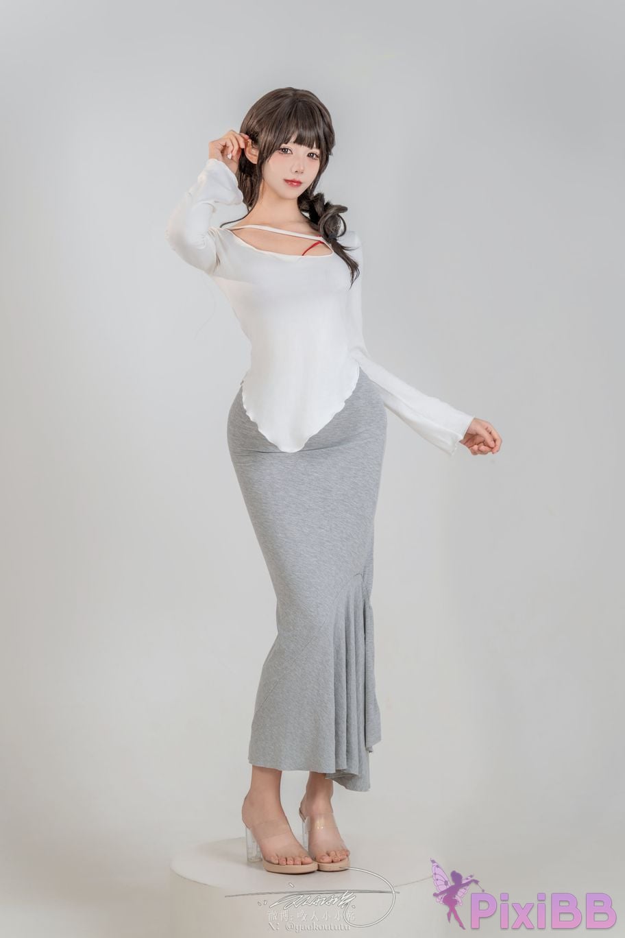 Coser nian nian tuan zi tu PixiBB.COM 001