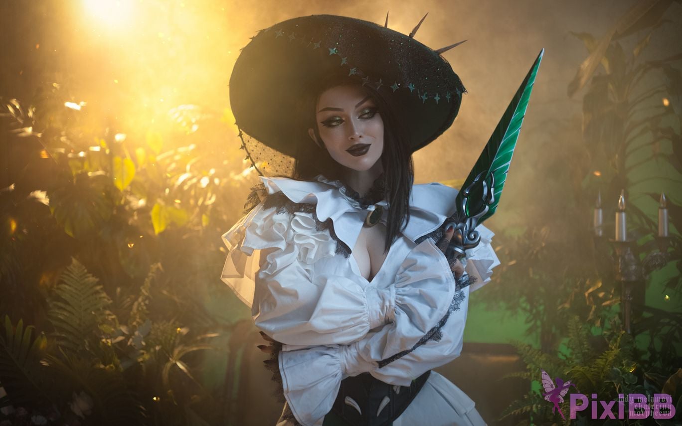 Lady Melamori Hela (The Grim Lady) PixiBB.COM 11