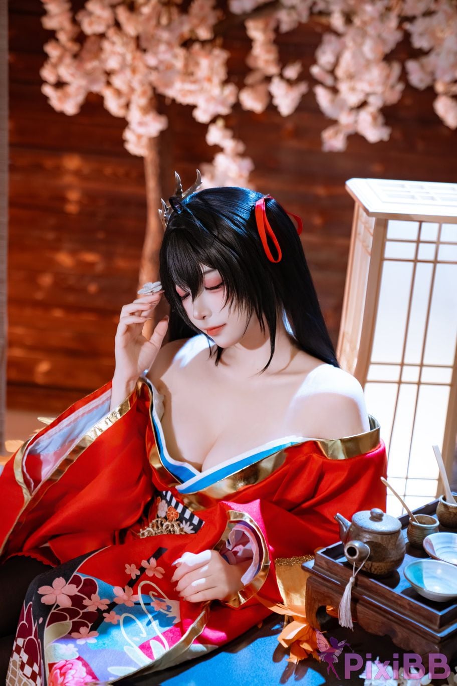 Cosplayer Second Assistant Nisa azur lane Dafeng Raw hide PixiBB.COM 028