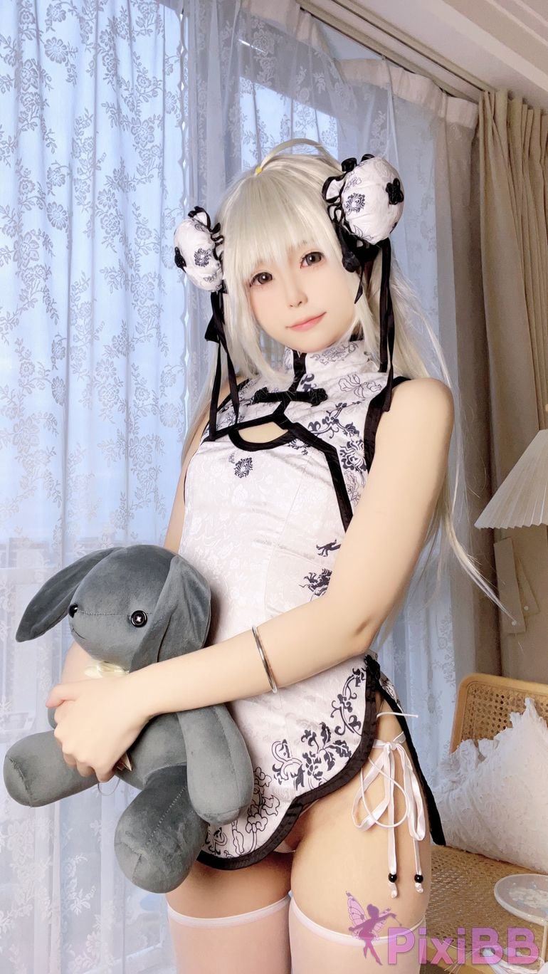 Cosplayer Quan Ran is a little hungry emptiness of fate Qiongmei cheongsam selfie PixiBB.COM 001