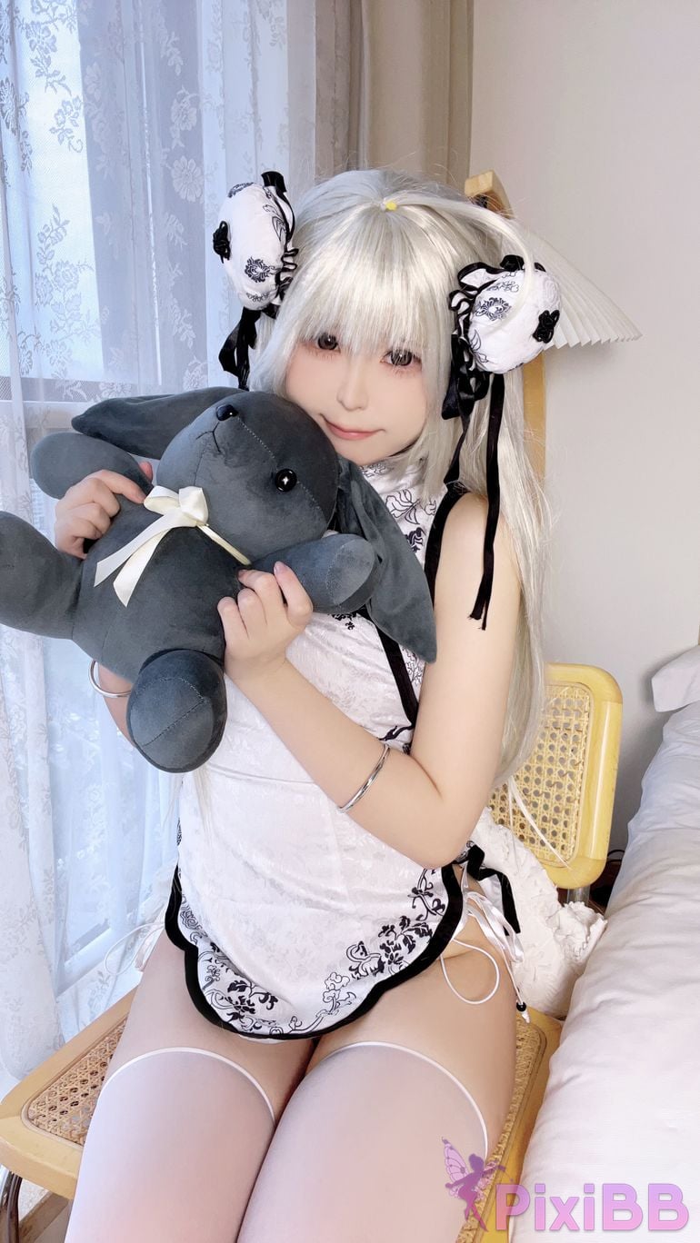 Cosplayer Quan Ran is a little hungry emptiness of fate Qiongmei cheongsam selfie PixiBB.COM 011