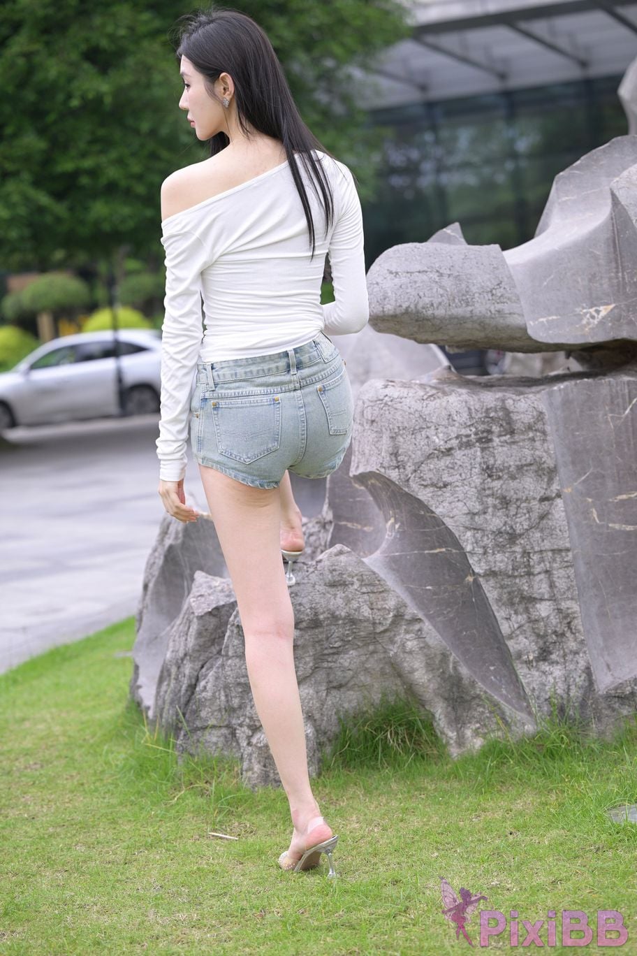 Featured Street Photography Works No.5745 glamor denim shorts PixiBB.COM 141
