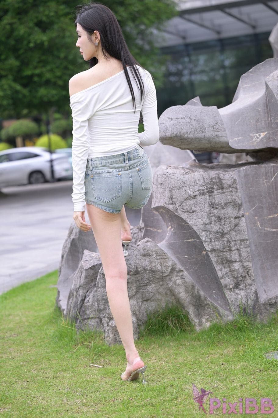 Featured Street Photography Works No.5745 glamor denim shorts PixiBB.COM 142