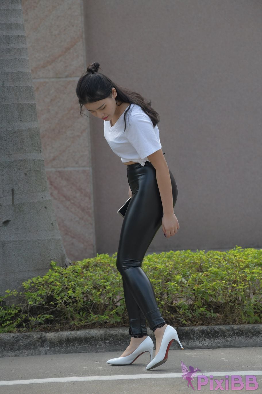 Featured Street Photography Works No.5748 See you again leather pants PixiBB.COM 237