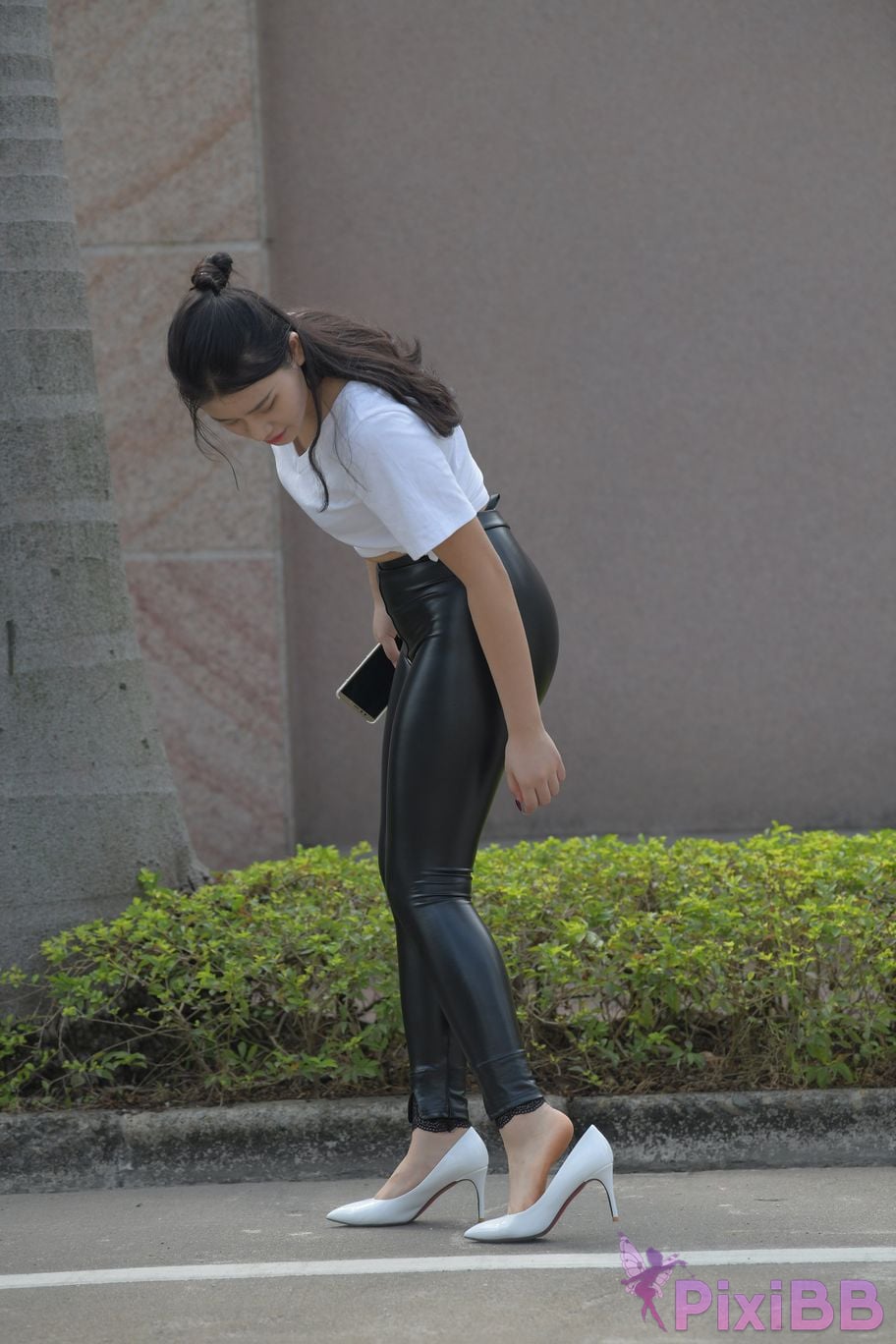 Featured Street Photography Works No.5748 See you again leather pants PixiBB.COM 238